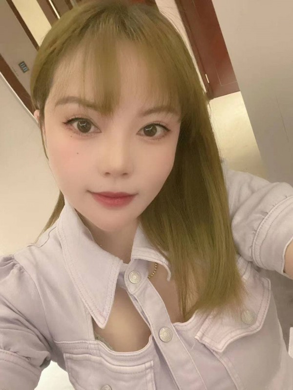 南山服务热情小妹